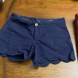 Lily Pulitzer blue solid shorts for women
